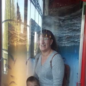 Meet your Posher, Bethany